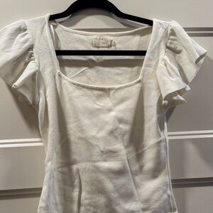 Chic White Ruffle Sleeve Blouse